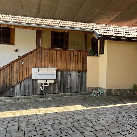 Domacija Brdar Villa Adlesici Bagian luar foto